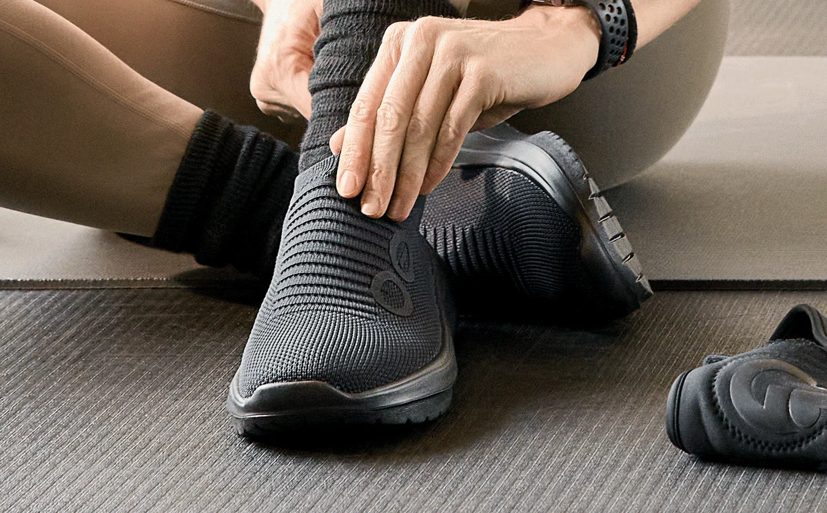 Women's OOmy Zen - Black 9 Women's OOmy Zen - Black