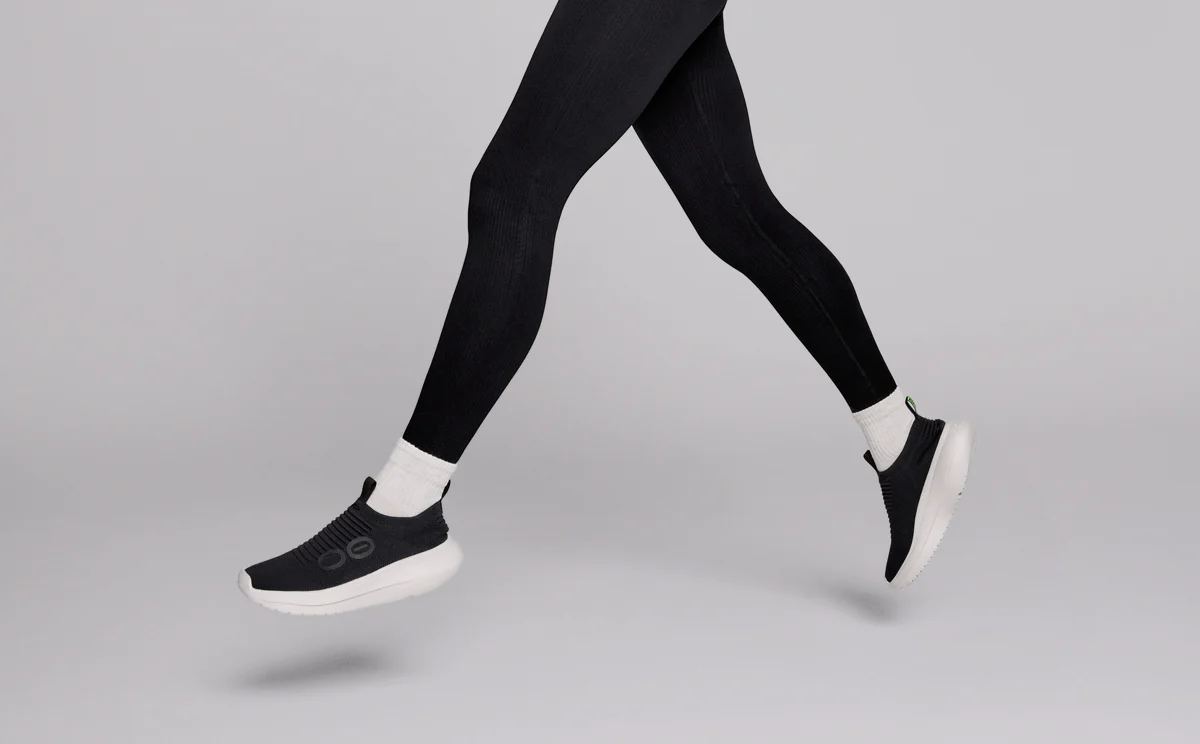 Women's OOmy Zen - Chalk Black 10 Women's OOmy Zen - Chalk Black