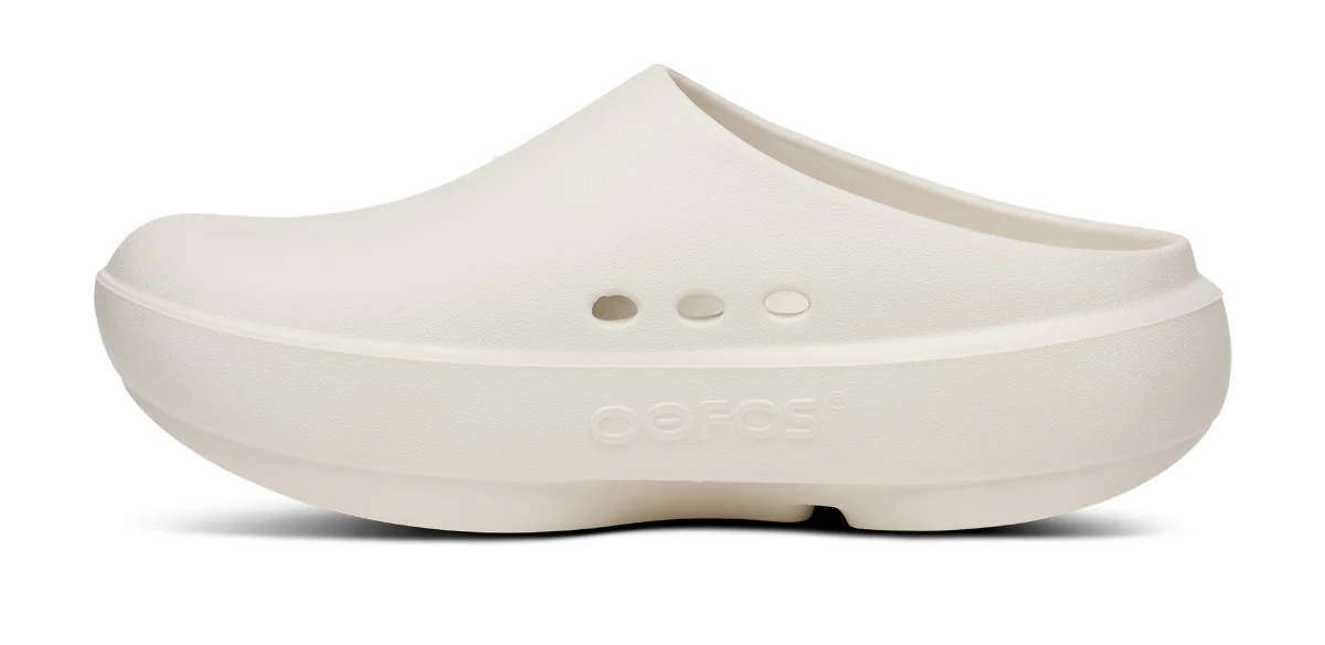 Men's Cloog PLUS Clog - Chalk 5 Women's Cloog PLUS Clog - Chalk