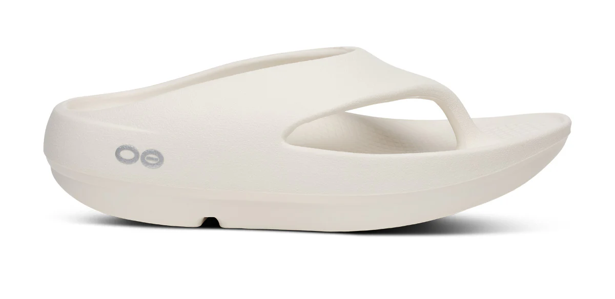 Women's OOriginal PLUS Sandal - Chalk 2 Men's OOriginal PLUS Sandal - Chalk