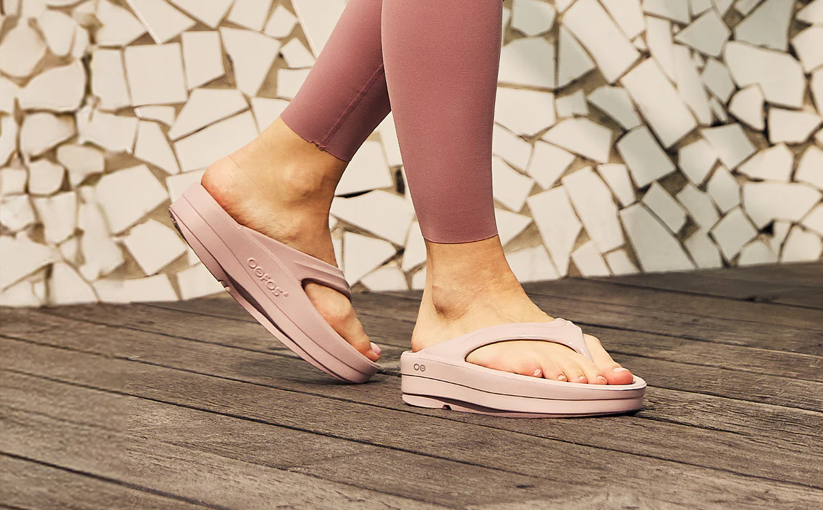 Women's OOmega OOlala Sandal - Stardust 8 Women's OOmega OOlala Sandal - Stardust