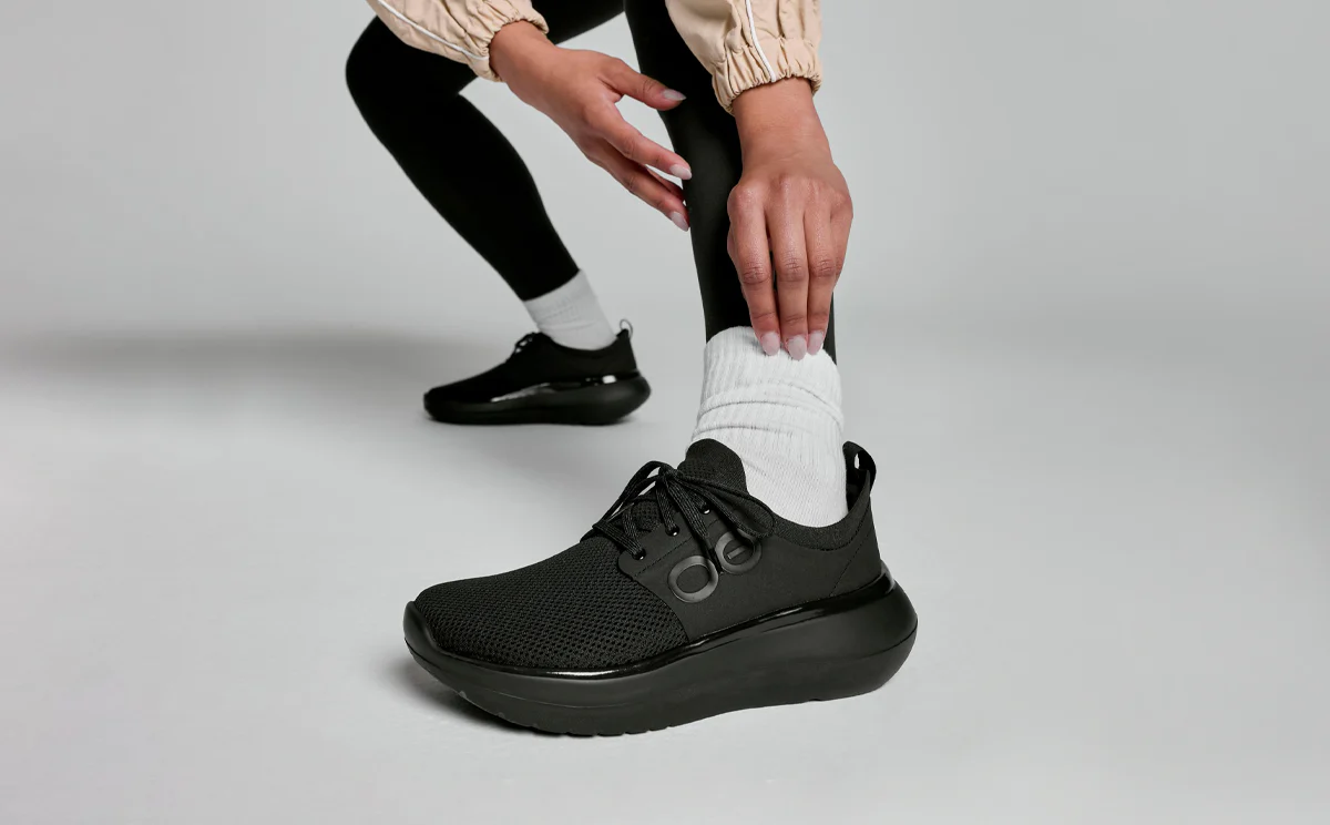 Women's OOmy Stride - Black 8 Women's OOmy Stride - Black