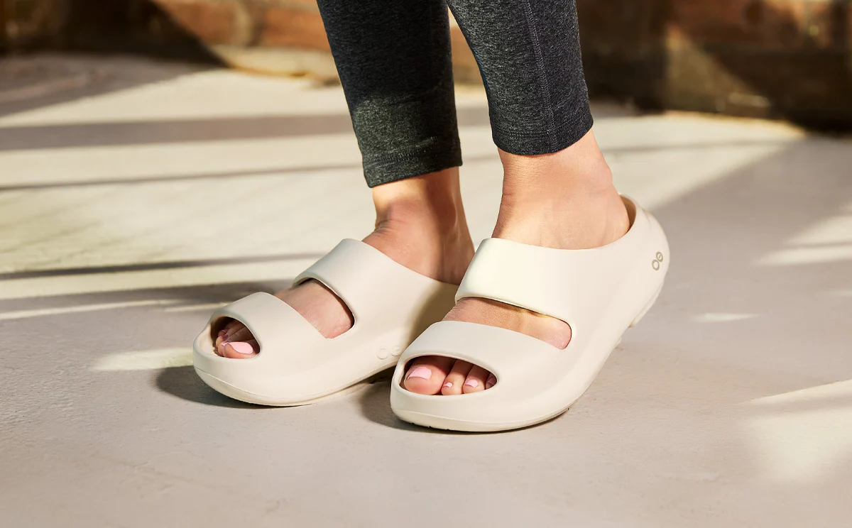 Women's OOyea Slide Sandal - Chalk 9 Women's OOyea Slide Sandal - Chalk