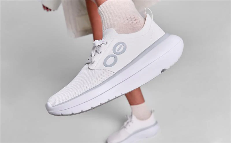 Women's OOmy Stride - White 8 Women's OOmy Stride - White